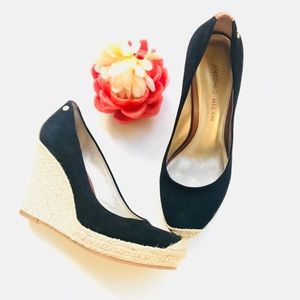 Antonio Melani wedges size 6